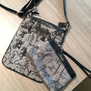 Coach Carriage Crossbody Purse & Wristlet Set